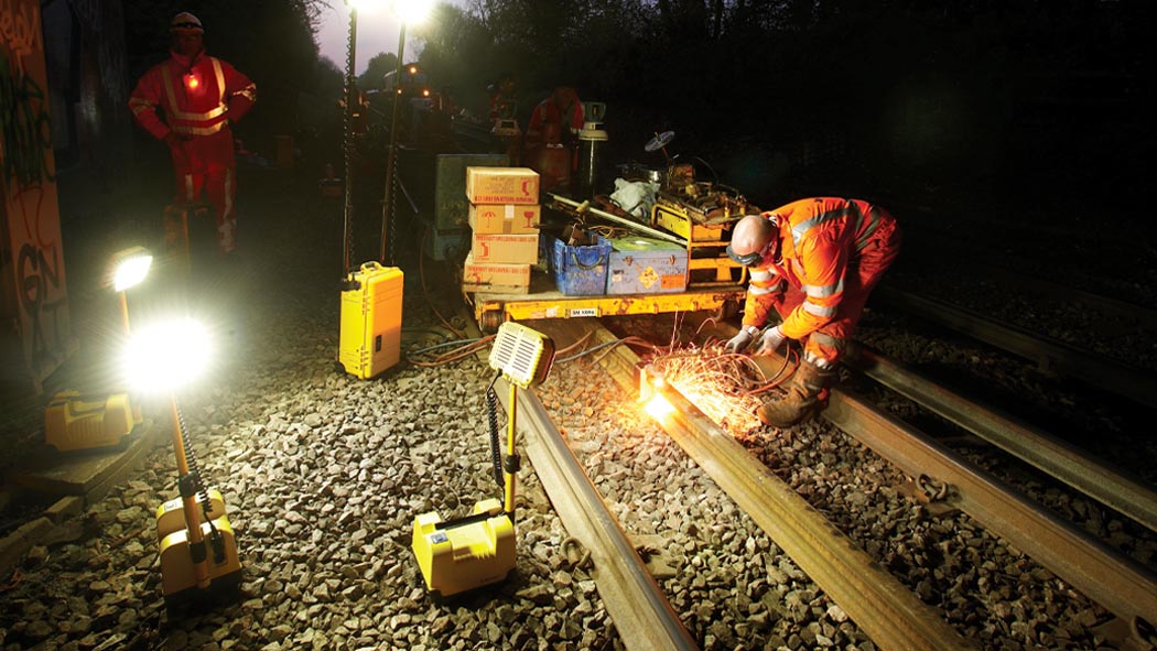 Pelican RALSシリーズ：最前線で活躍する革新的な照明システム