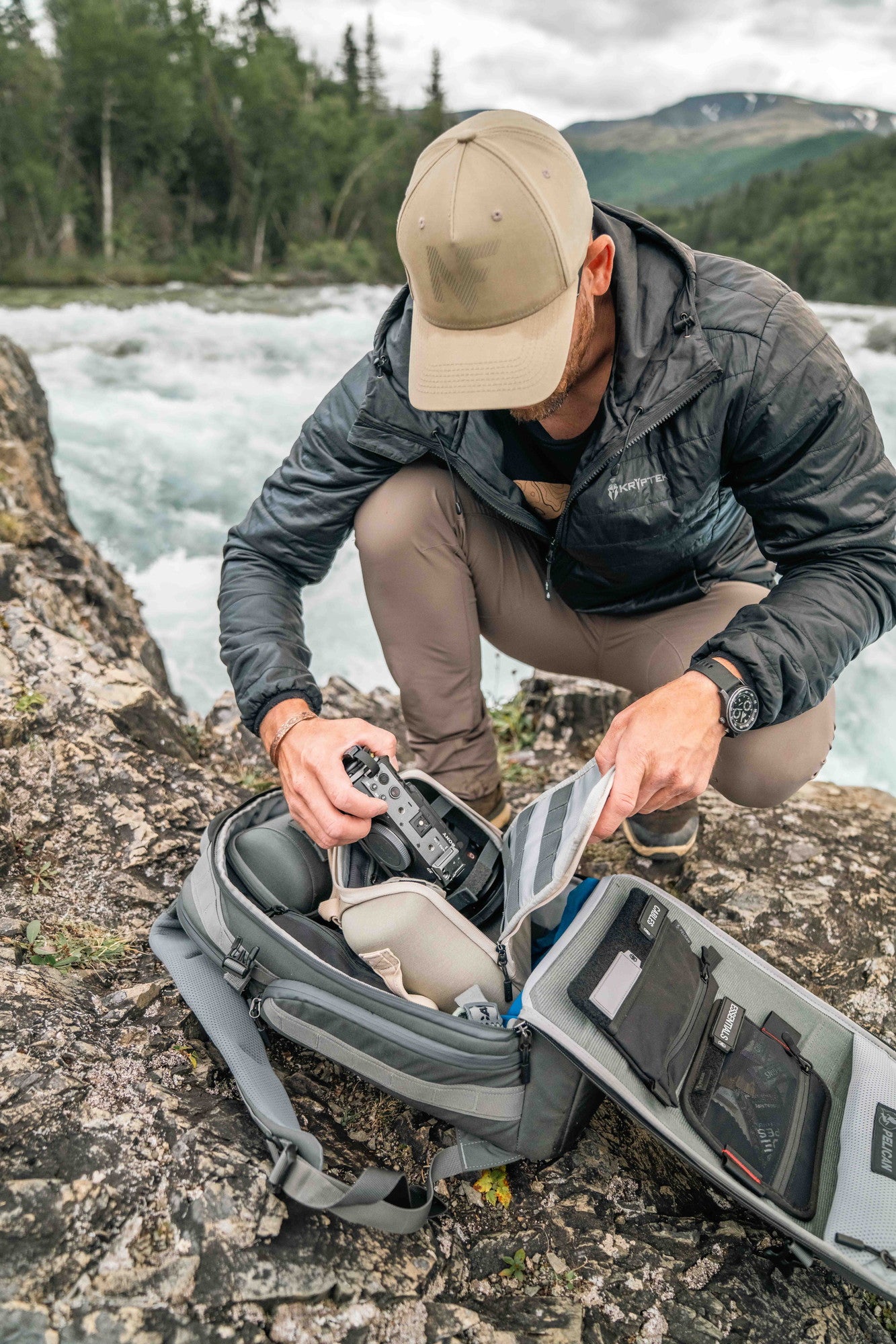 ModPak AVシングルギアポーチ [AVP-S]