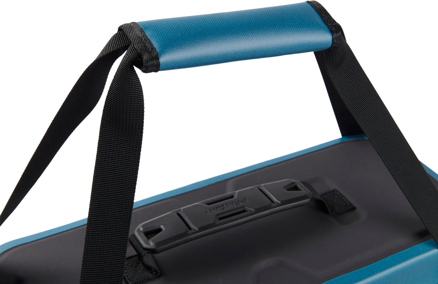 ソフトクーラー Dayventure Carry 9L デイベンチャーキャリー 4色