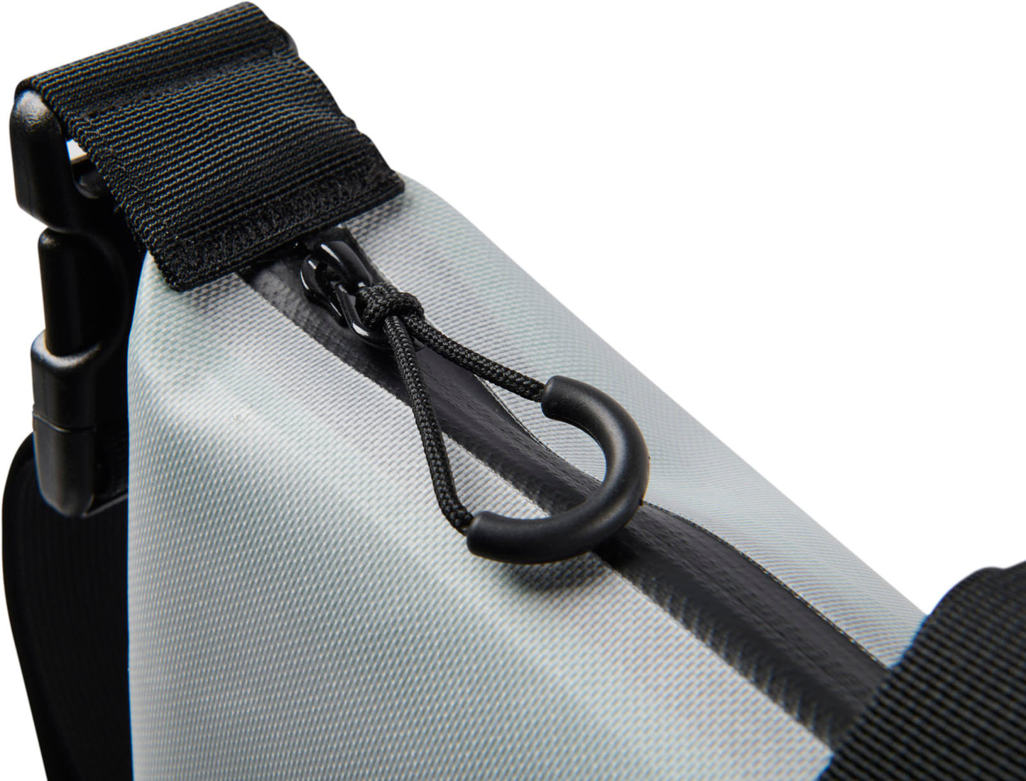 ソフトクーラー Dayventure Tote 14L デイベンチャートート 4色