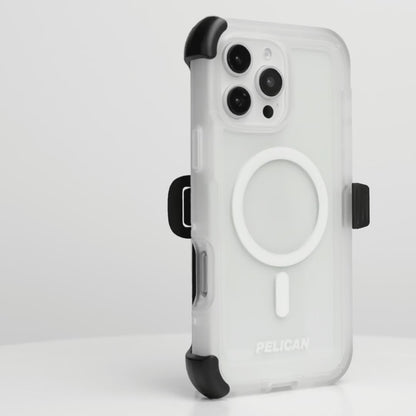 PELICAN VOYAGER iPhone16/16Pro/16e/15Pro ケース クリア